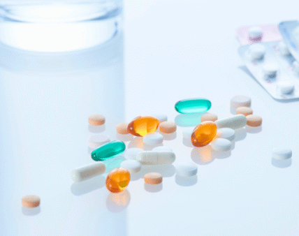 Czy można mówić o „dawkowaniu” suplementów diety? Wyrok NSA z 6 maja 2025 r.